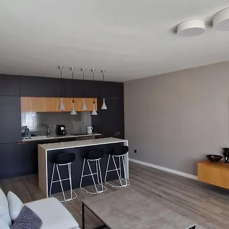 Mila's Cozy 1 Bedroom דירה