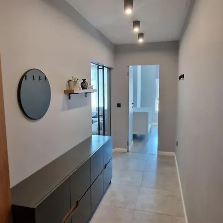 Mila's Cozy 1 Bedroom Apartment *